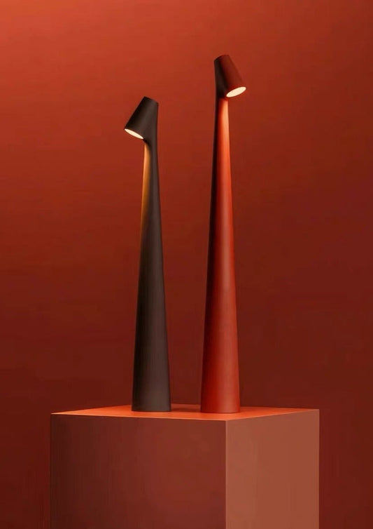 Nordisk Bärbar Bordslampa – Dimbart LED-ljus